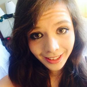 Meet your Posher, Beautywithxandria